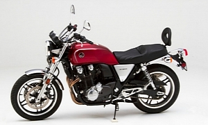 2013 Honda CB1100 Receives Corbin Seats