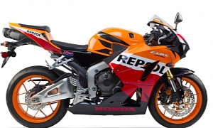 2013 Honda CBR600RR Sounds Good with Two Brothers Racing Exhausts