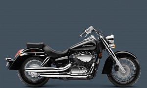 2013 Honda Shadow Aero Is a Classic Bike Loaded with Modern Tech