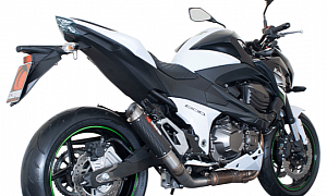2013 Kawasaki Z800 Gets Street-Legal Race-Specced Scorpion Exhaust