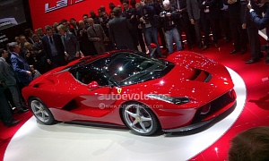 2013 LaFerrari: Ferrari Enzo Successor Revealed in Geneva <span>· Live Photos</span>