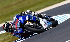 2013 MotoGP: Lorenzo Still Fastest at Phillip Island, Stoner Becomes a MotoGP Legend