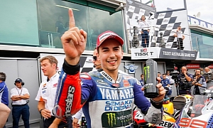 2013 MotoGP: Marquez Disqualified, Lorenzo Wins, Drama Mounts