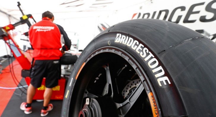 New Bridgestone Hard Tire Introduced at Brno