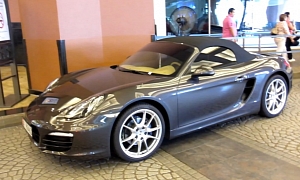2013 Porsche Boxster (981) Spotted in Dubai