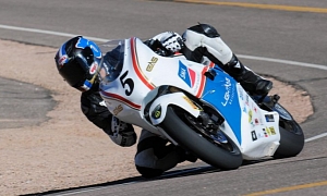 2013 PPIHC: Carlin Dunne Blows His Former Qualifying Record to Smithereens