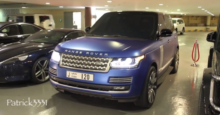 2013 Range Rover wrapped in frozen blue