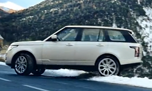 2013 Range Rover TV Commercial Rememorates Italian Job Scene