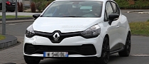 2013 Renault Clio IV RS 210 Spotted Undisguised in White