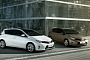 2013 Toyota Auris Hybrid First Commercial Released