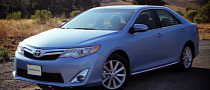 2013 Toyota Camry Review by AutoTrader