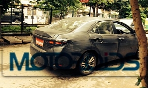 2013 Toyota Corolla Spotted again in India