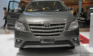 2013 Toyota Innova Facelift at Indonesian Motor Show