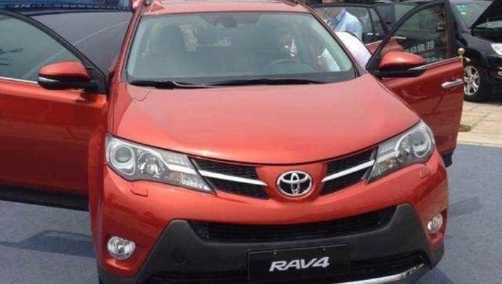 2013 Toyota RAV4 in China
