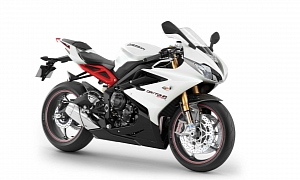 2013 Triumph Daytona 675R Launches in the US at the NY IMS This Weekend