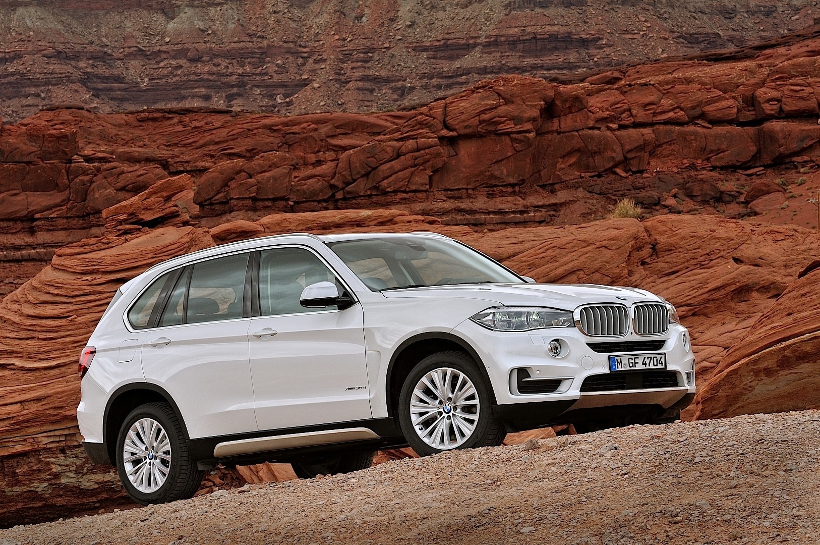 2014 BMW F15 X5 Coming Out with 3 Engine Choices - autoevolution