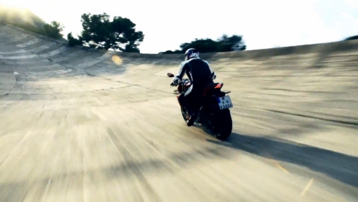 First commercial for the 2014 BMW S1000R