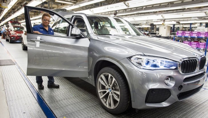 2014 BMW X5: first unit