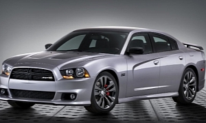 2014 Charger SRT Satin Vapor Edition Debuts in Chicago