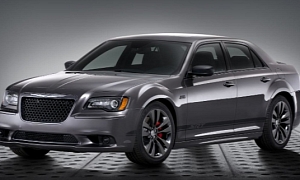 2014 Chrysler 300 SRT Gets Satin Vapor Edition
