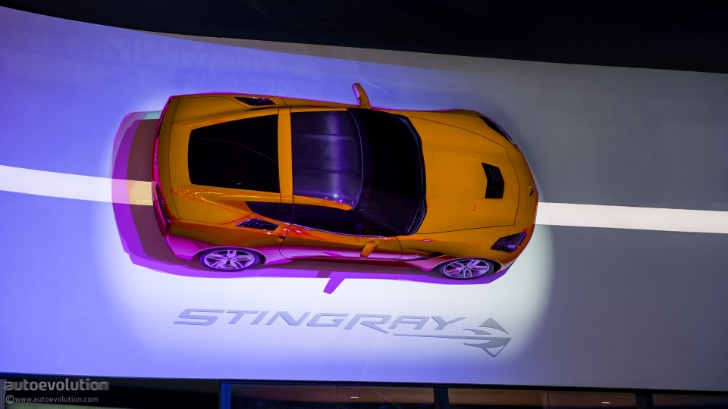 2013 Chevrolet C7 Corvette Stingray in Atomic Orange