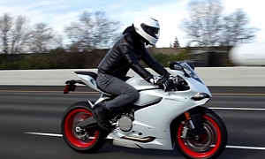 Watch and Hear the 2014 Ducati 899 Panigale on the Highway