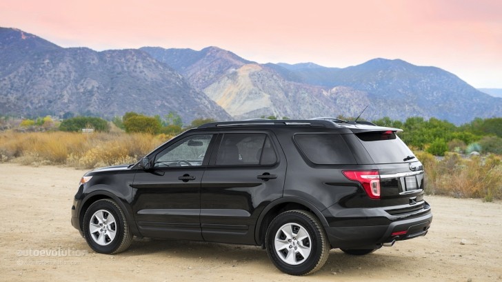 2014 Ford Explorer softroading