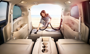 2014 Honda Odyssey Revealed with Innovative In-Car Vacuum