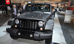 2014 Jeep Wrangler Willys Wheeler Edition Makes Public Debut in LA <span>· Live Photos</span>
