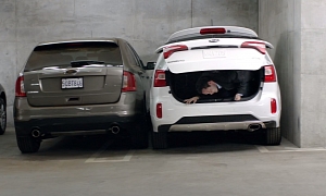 2014 Kia Sorento Parking Commercial: Like a Glove