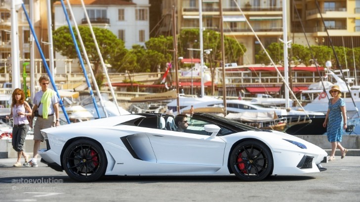 2014 Lamborghini Aventador Roadster in Monaco