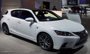 2014 Lexus CT F Sport Stands Out at Chicago Show <span>· Live Photos</span>