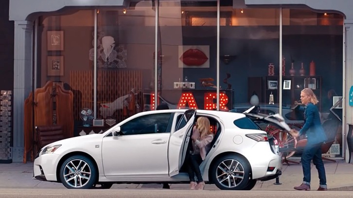 2014 Lexus CT 200h Commercial