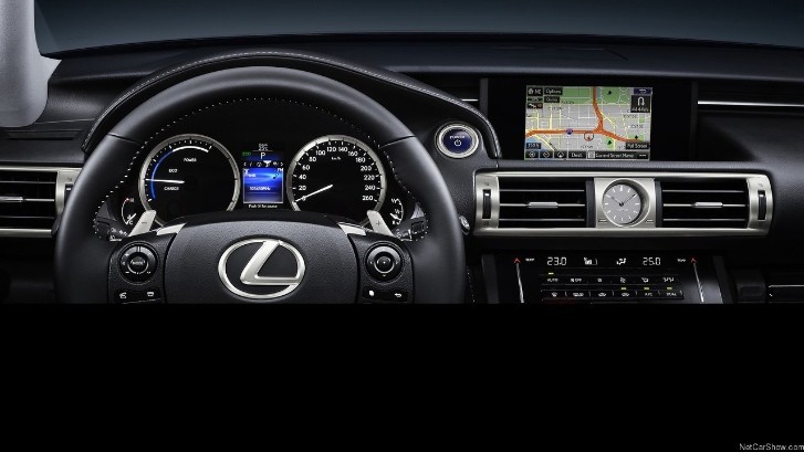 2014 Lexus IS Dashboard