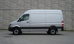 2014 Mercedes-Benz Sprinter Gets Reviewed by Auto Guide