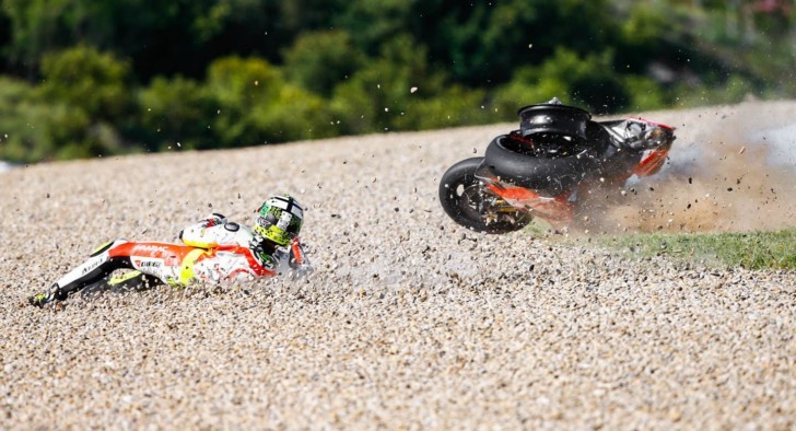 Andrea Iannone crashing his Ducati in FP1 at Jerez, 2014