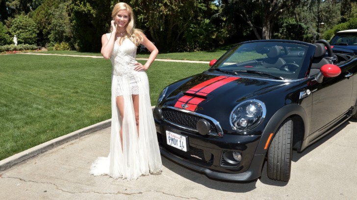 Kennedy Summers and her JCW Roadster