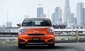 2014 Scion iQ Gets All-Around Honors from Automotive Science Group