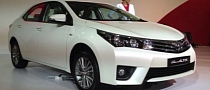 2014 Toyota Corolla Altis Launching in India