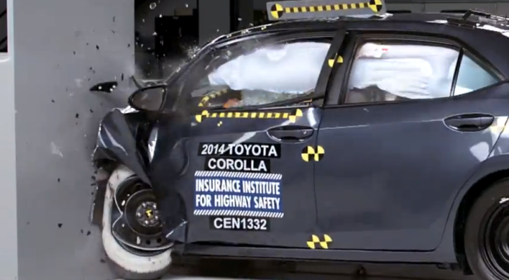 2014 Toyota Corolla Small Overlap Crash Test