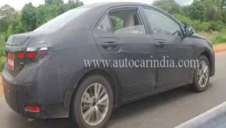 2014 Toyota Corolla Spied in India
