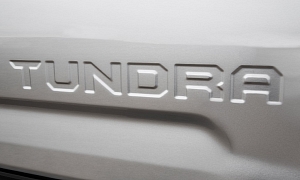 2014 Toyota Tundra Teased ahead of Chicago Debut