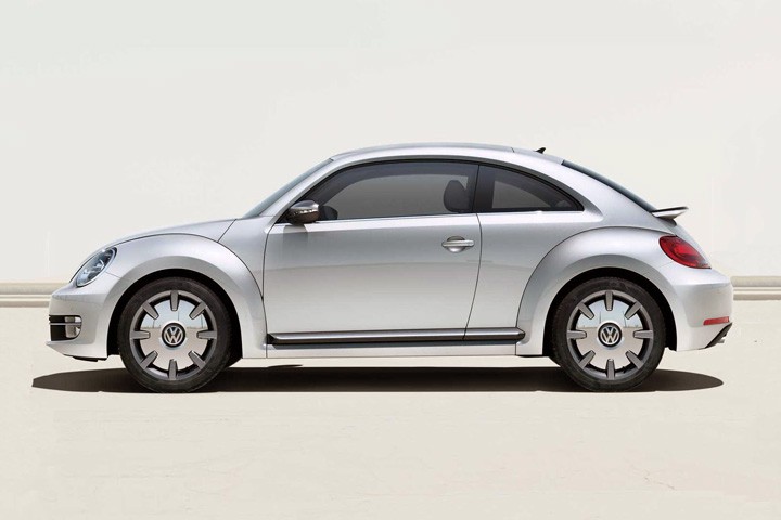  2014 Volkswagen Beetle with the Premium Package