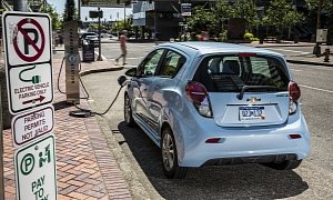 2015 Chevrolet Spark EV Coming to Maryland <span>· Video</span>