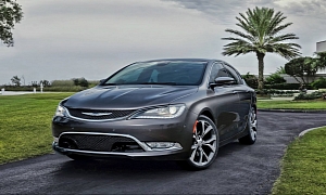2015 Chrysler 200 First Photos, Details Leaked