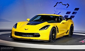 2015 Corvette Z06 Officially Revealed in Detroit <span>· Live Photos</span>