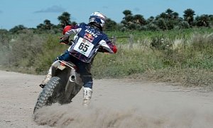2015 Dakar: Rookie Price Gets First Stage Win, One More Round Remaining