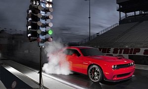 2015 Dodge Challenger SRT Hellcat Officially Rated at 707 hp, 650 lb-ft