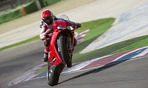 2015 Ducati 1299 Panigale In a Sizzling Hot Pictorial