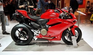 2015 Ducati 1299 Panigale S Unveiled: the Silicon Superbike <span>· Live Photos</span>